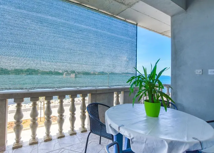 Marica Apartment *